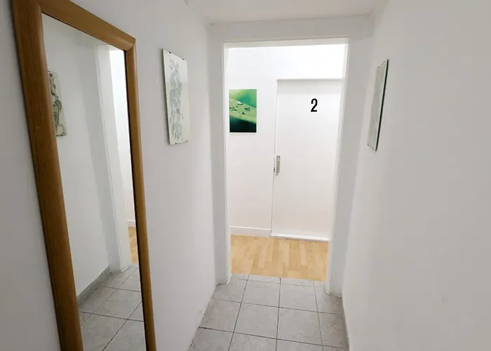 Homestay szállás Comfortable In Lugner Area *
